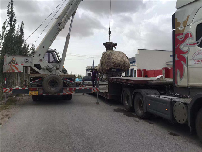 台儿庄区狭窄场地（如小区、车间）适合用哪种吊车？